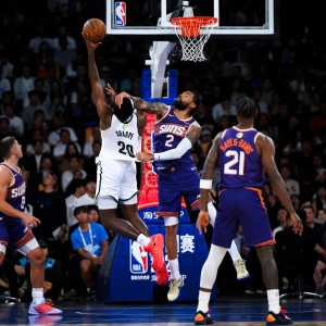 官方网站-包含欧洲篮球联赛冠军之争进入白热化阶段的词条