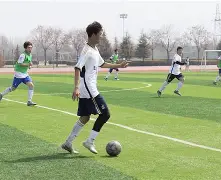 关于强强对话！国内足球比赛激发观众热情的信息